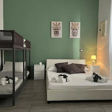 House Victoria Per 8 Persone A نوتو